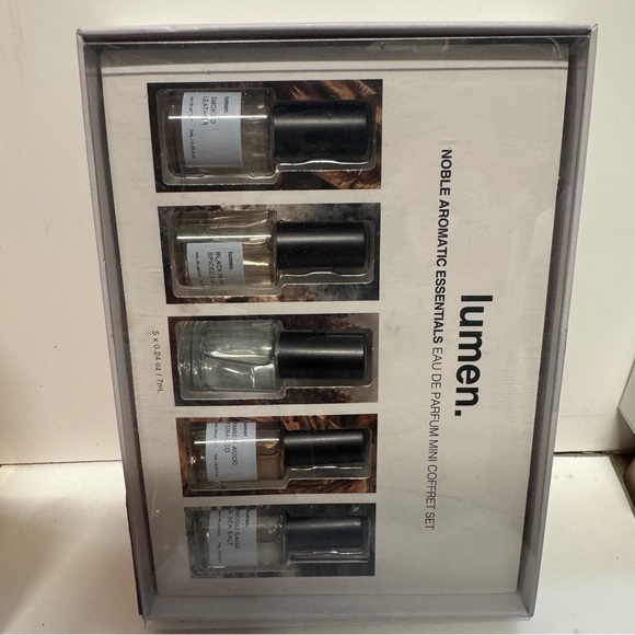Lumen Noble Aromatic Essentials Mini Coffret Set - Picture 1 of 2